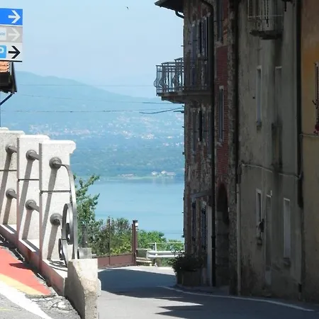 Apartament Il Nido Di Tiffany Massino Visconti