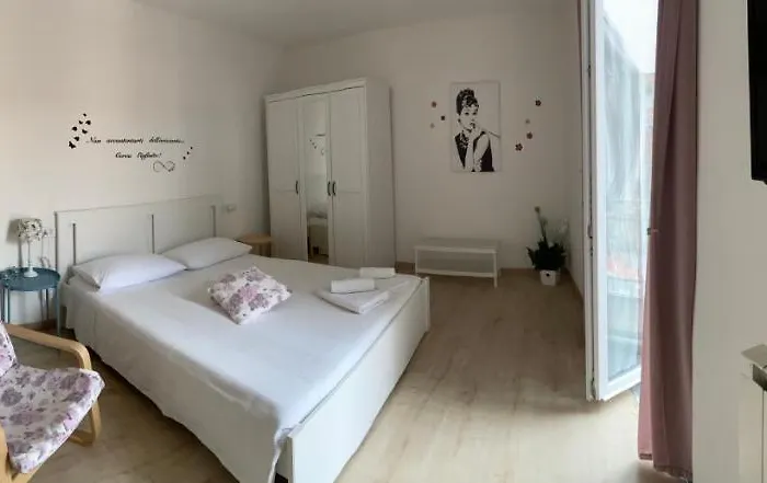 Apartament Il Nido Di Tiffany Massino Visconti