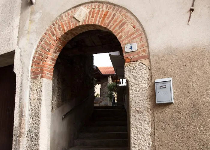 Apartament Il Nido Di Tiffany Massino Visconti